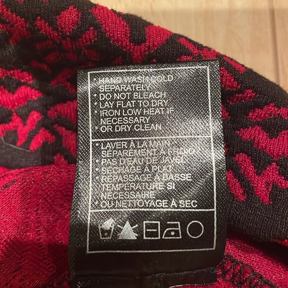 Sz M BB Dakota black and red long sleeve dress - Picture 4 of 9